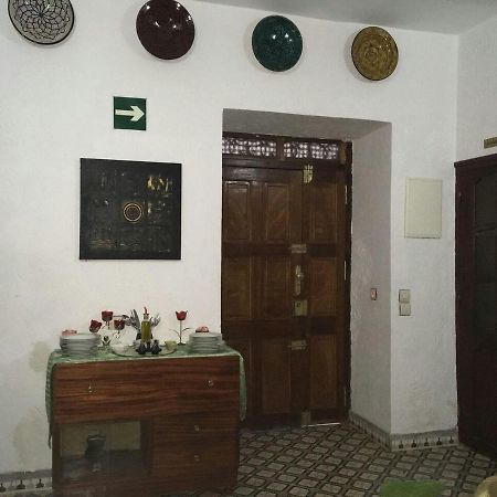 Riad Лараш Екстериор снимка
