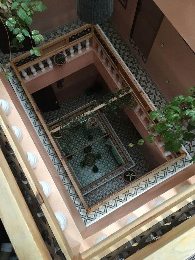Riad Лараш Екстериор снимка